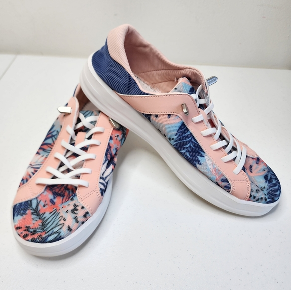 Hey Dude Shoes - Hey Dude Karina Breeze Island Size 10